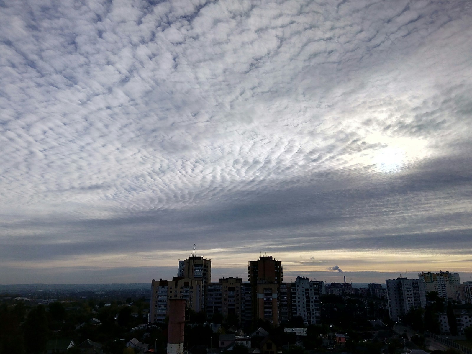 Autumn may be dull, but insanely beautiful - My, Autumn, Clouds, The park