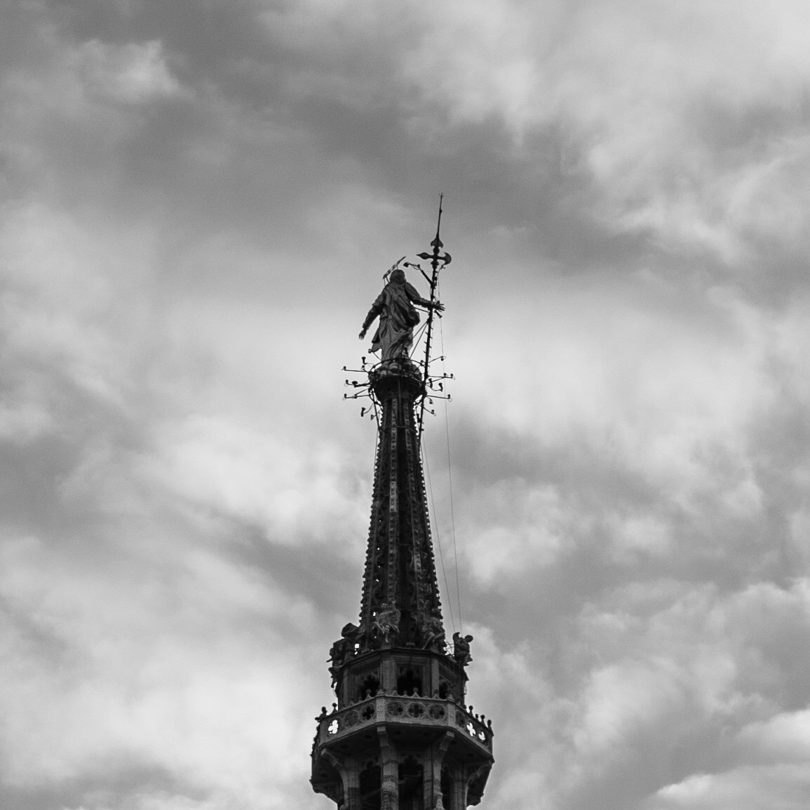 A bit of architecture - My, The photo, Nikon, Black and white, Architecture, Longpost