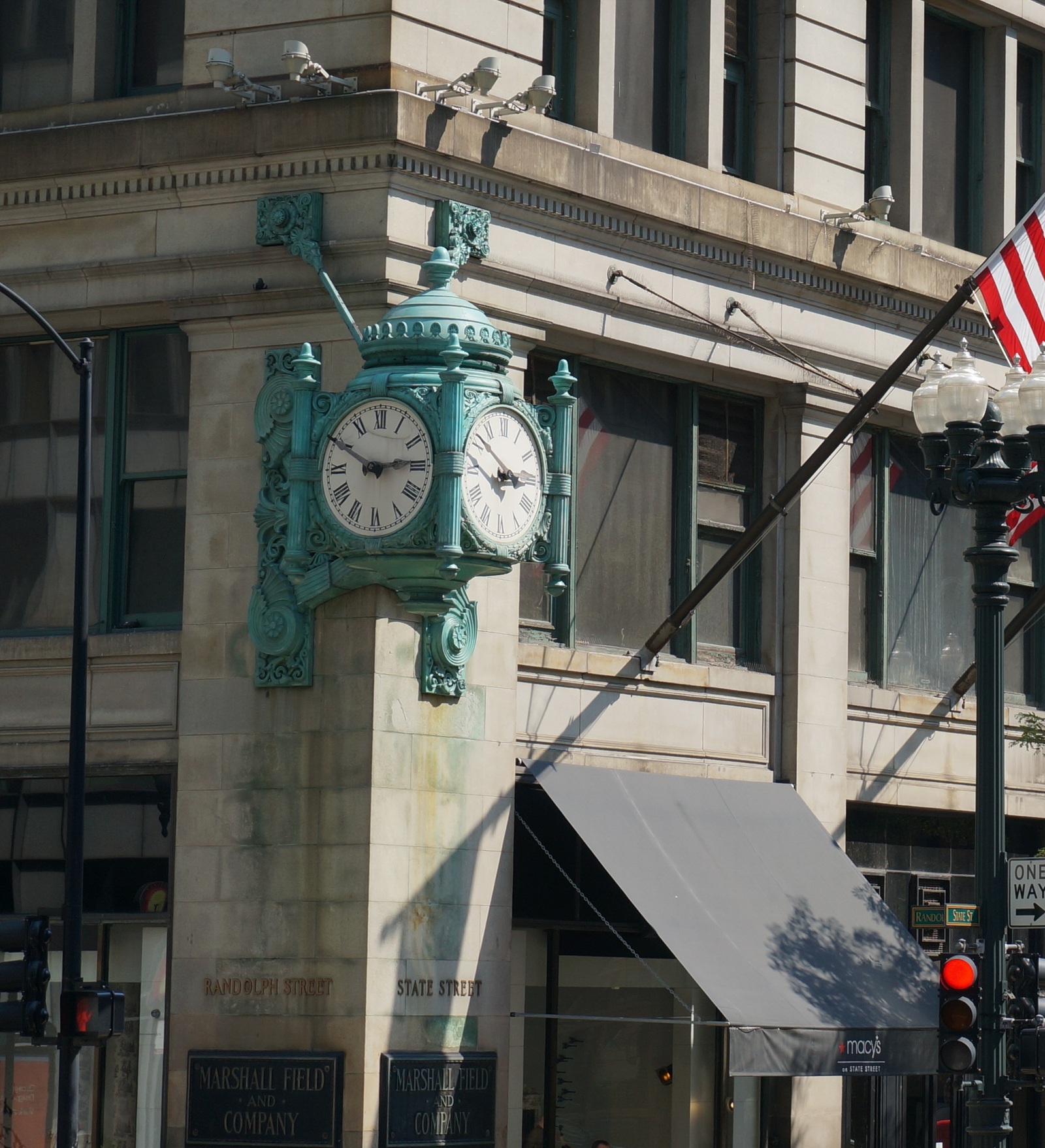 New York and Chicago street clocks - Clock, USA, Longpost