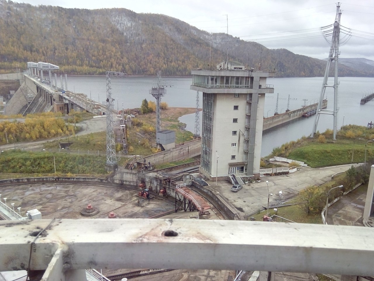 Krasnoyarsk ship lift. - My, Ship lift, Krasnoyarsk, Divnogorsk, Hydroelectric power station, Longpost