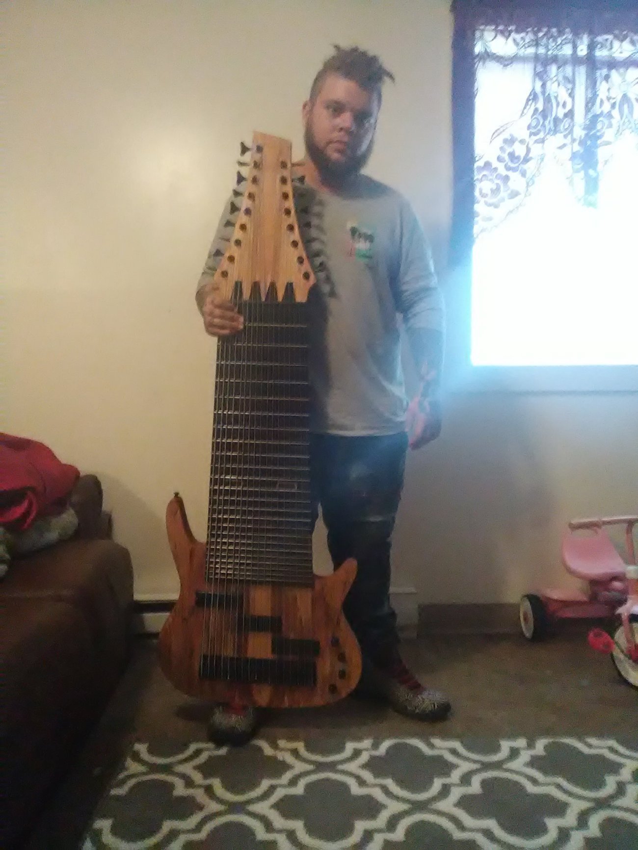 17 string guitar - Guitar, Giants, Longpost