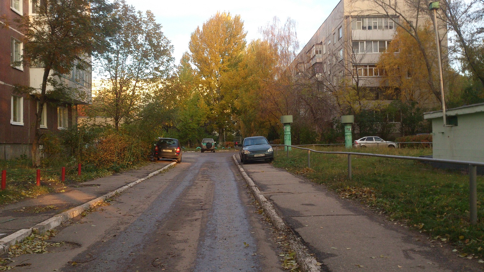 Плохой пример заразителен или автохамы в ульяновских дворах - Моё, Парковка, Автохам, Авто, Длиннопост