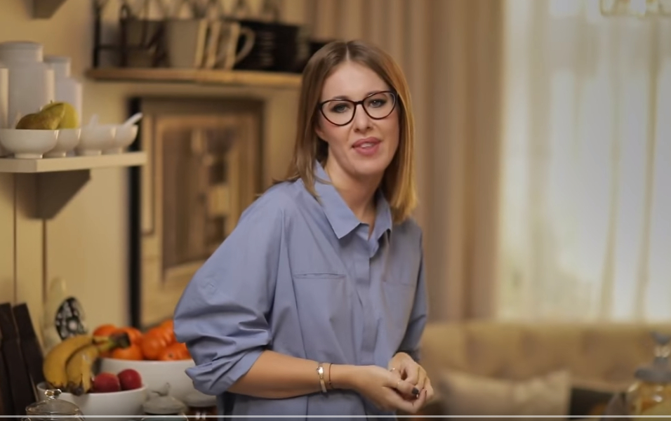 Xenia, learn how to. - Evening Urgant, Ksenia sobchak, Parody, Video