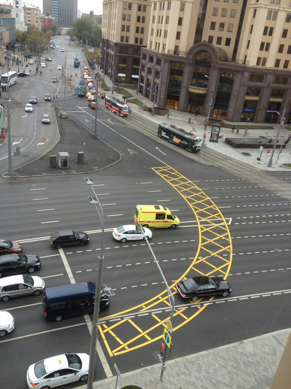 New Waffle markings on Paveletskaya. - Road, Traffic rules, Markup, Moscow