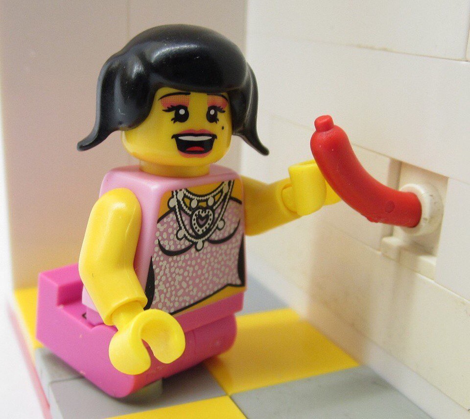 Glory hole - NSFW, Glory hole, Lego