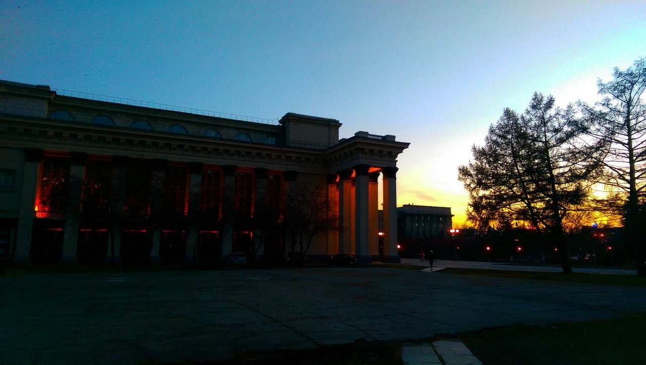 Evening Novosibirsk - My, Evening, Novosibirsk, Theatre, Longpost