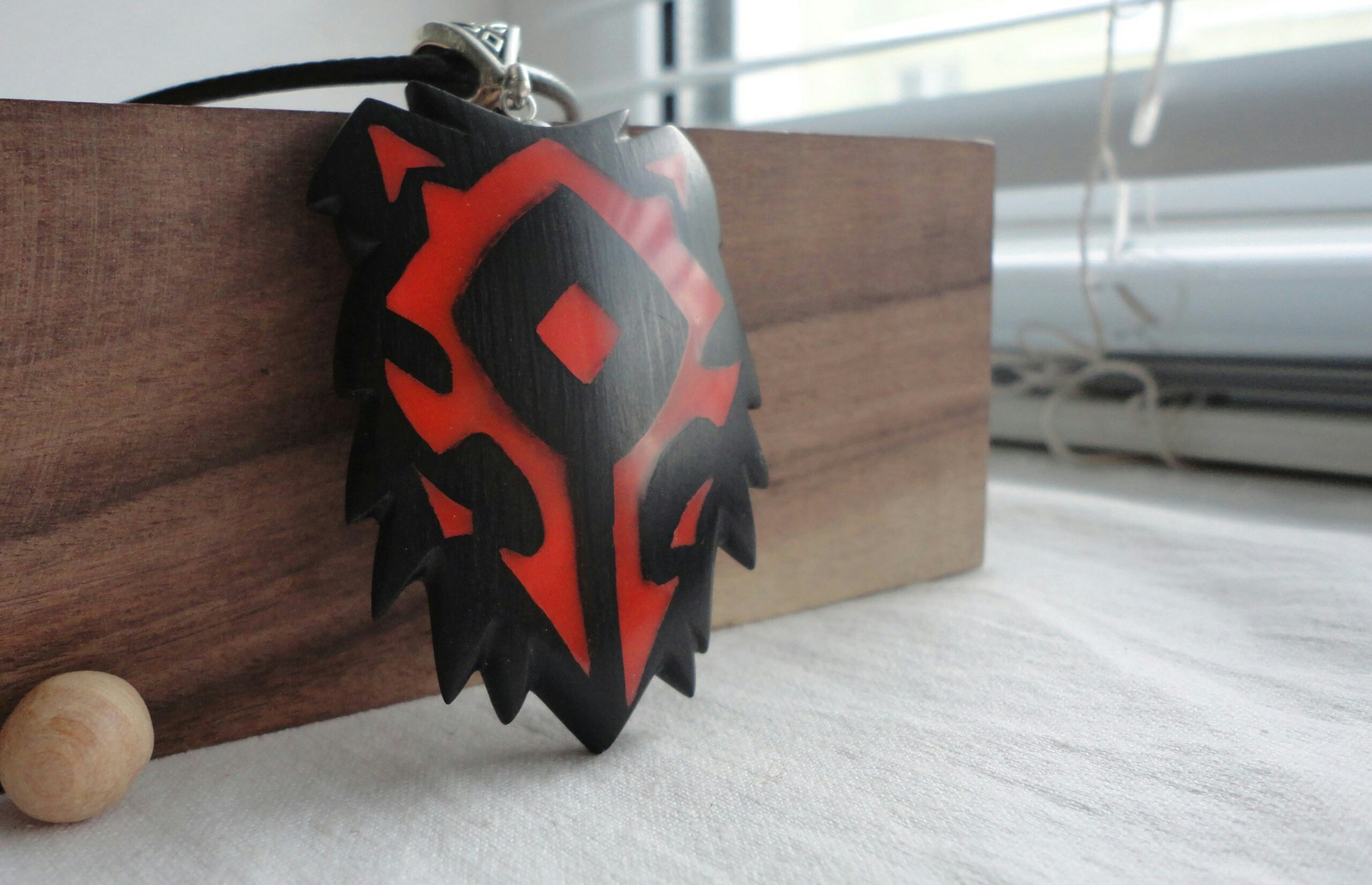 Alliance vs Horde - My, Horde, Alliance, World of warcraft, Glowing Amulets, Wood carving, Longpost, Amulet