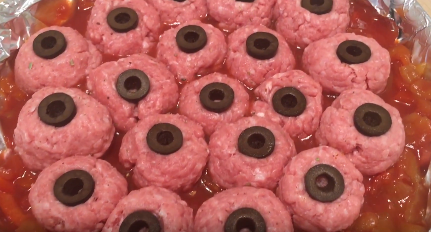 And in Ryazan Halloween with eyes. Simple, disgusting recipe. - My, Halloween, , Video, Longpost