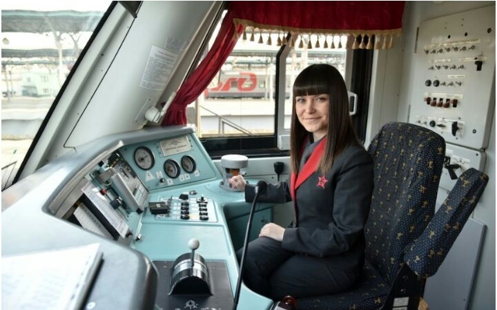 Girls and everyday life (workers of Russian Railways) - Girls, Routine, Russian Railways, Longpost