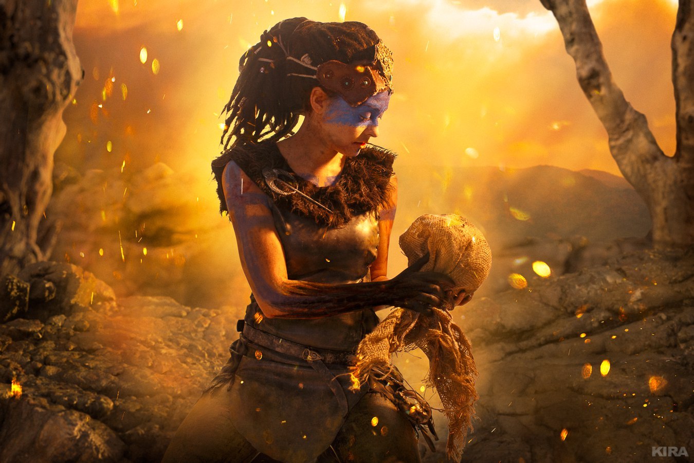 Senua s. Hellblade: Senua s Sacrifice.