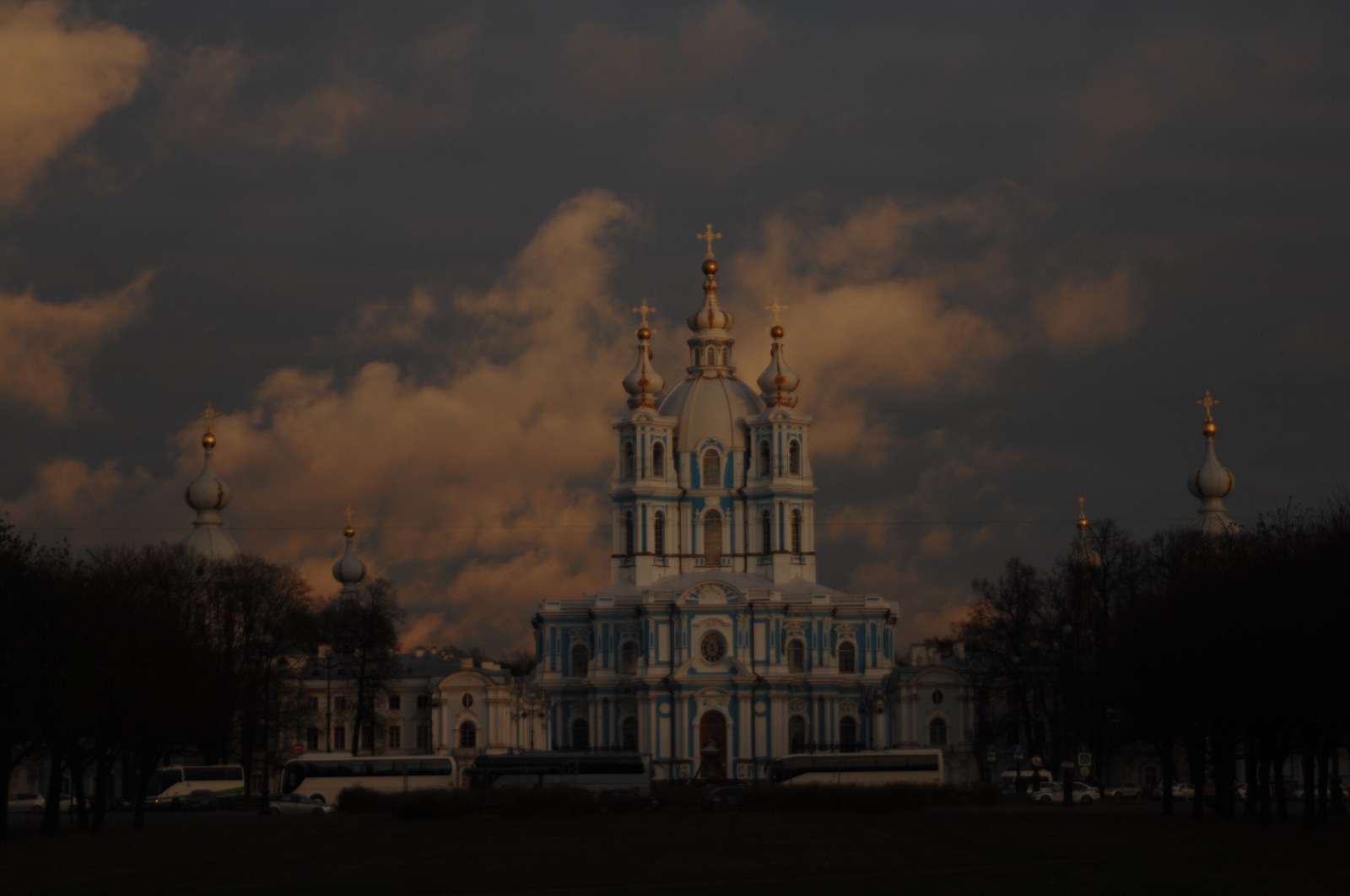 Smolny Cathedral. Photo without processing and filters - My, Smolny Cathedral, Saint Petersburg