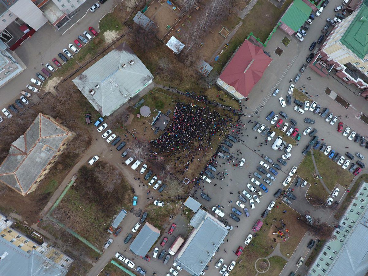 Drones as a means of combating deception. - Alexey Navalny, Rally, Drone, Politics