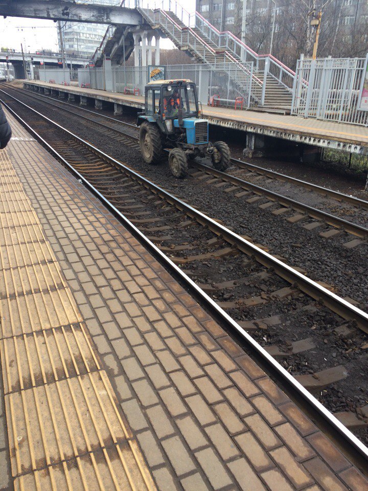 New rolling stock? - Train, Moscow, Tractor, Railway, Stop, Oddities