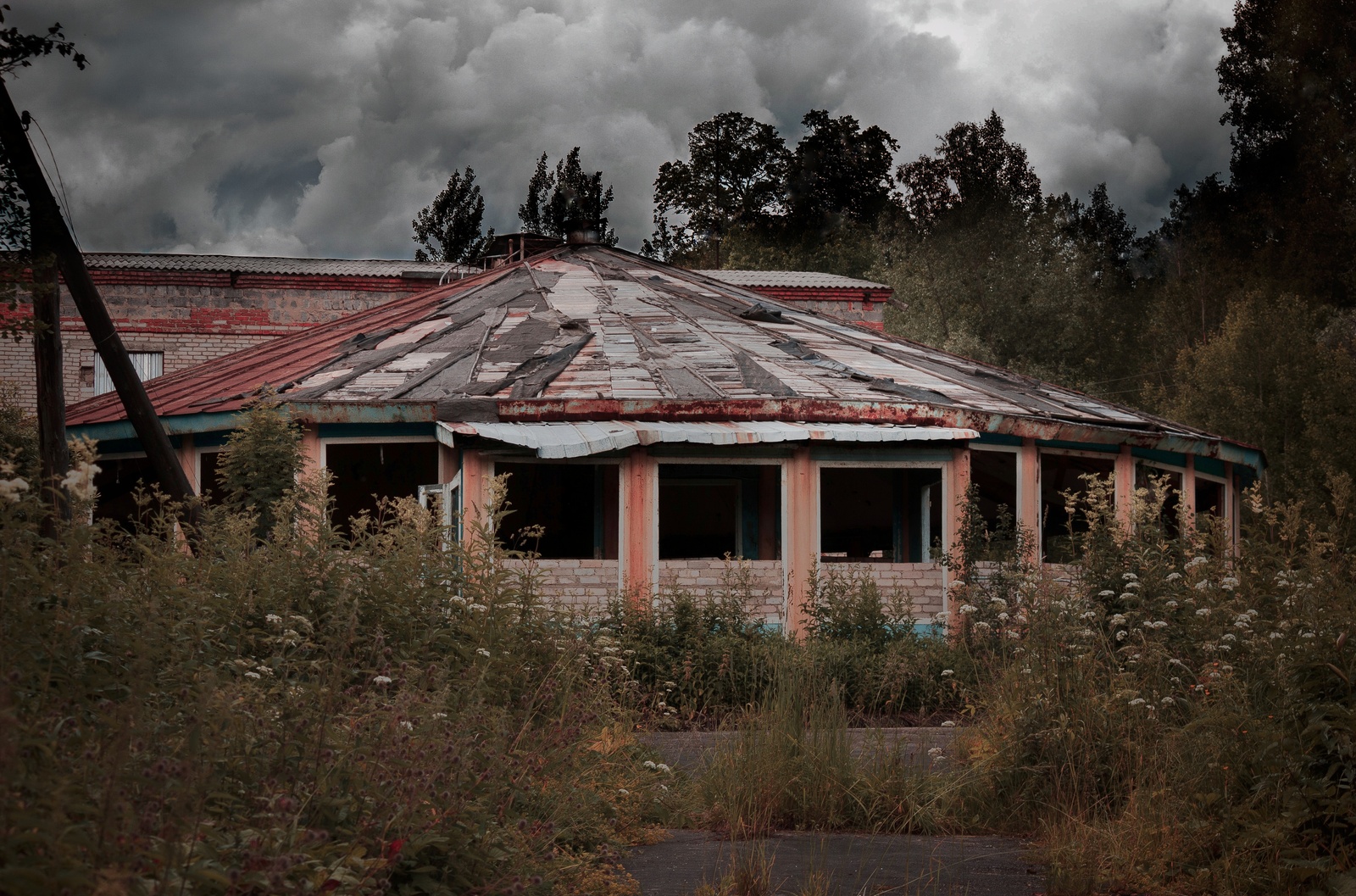 Minyar. Forgotten children's camp. - My, Urbanphoto, Abandoned, Abandoned place, The photo, Children's camp, Minyar, Old