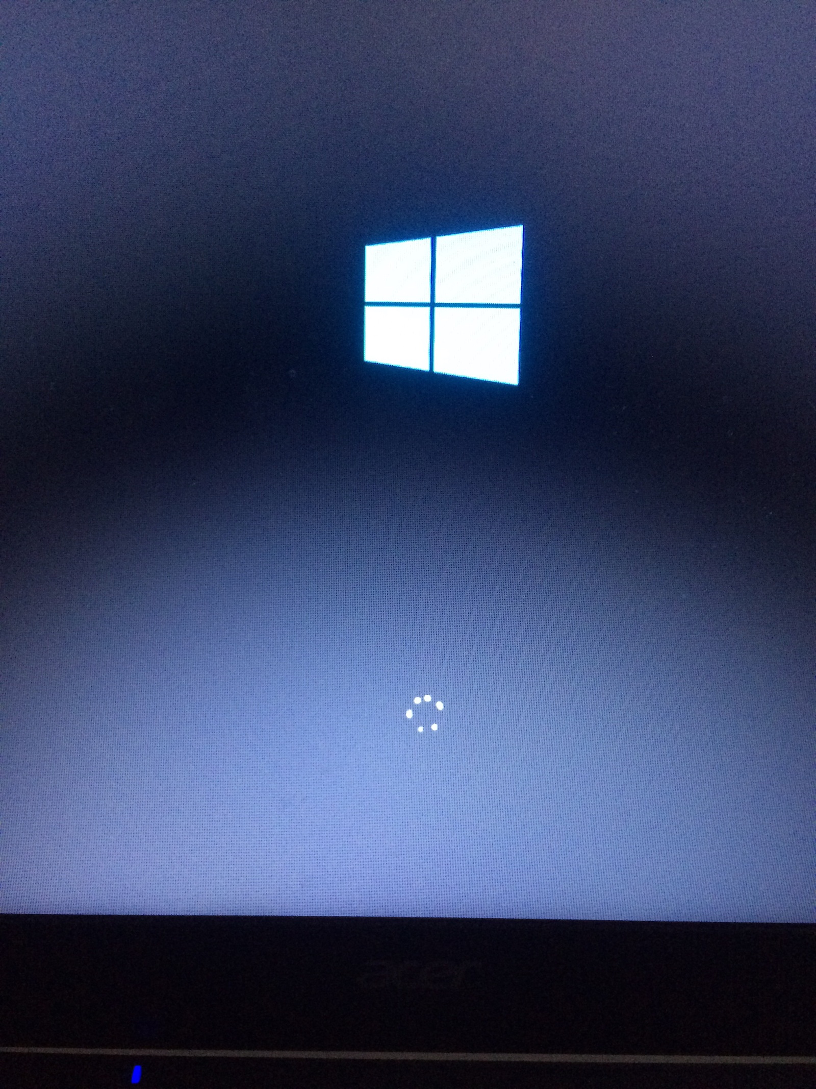 The laptop broke, I installed Windows 10 myself. After installation, including, and now ... He is still blinking. Typical there time, charging .. - Help, Repair, Notebook, Longpost