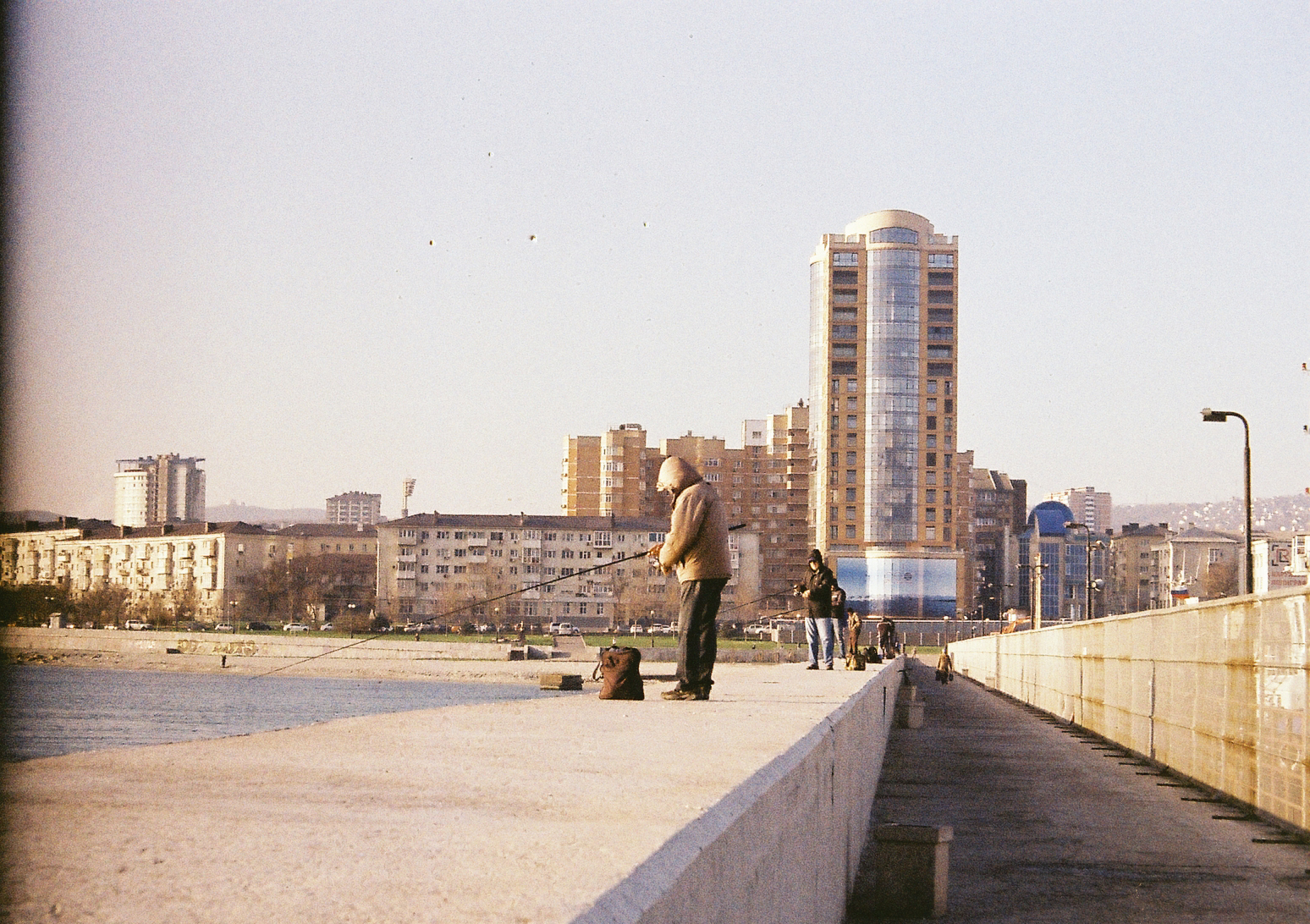 Embankment of Novorossiysk at the Zenith - My, Zenit-e, 35mm, camera roll, The film did not die, Hobby, , Lens, The photo, Longpost