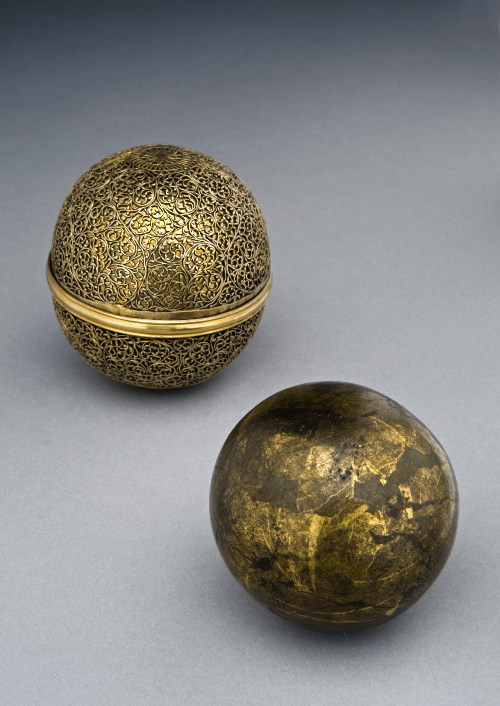 Goa stones in golden cases - My, Bezoar, Magic, Goa, Jewelcrafting, Gold, Longpost