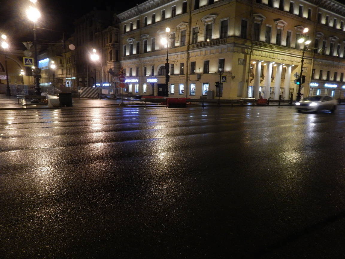 Nevsky Avenue. - My, Russian roads, Sadness, Patriotism