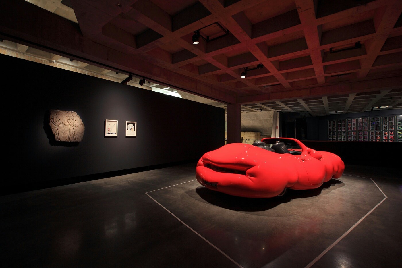 Obesity... - Porsche, Museum, Installation