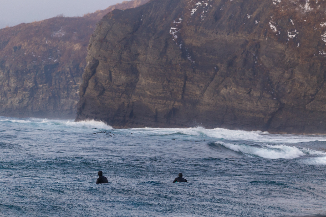 “Personally, I’m not cold in winter”: Vladivostok surfers caught a wave in Chernyshev Bay - My, Surfing, Vladivostok, Дальний Восток, Primorsky Krai, Winter Sports, Russian island, Longpost