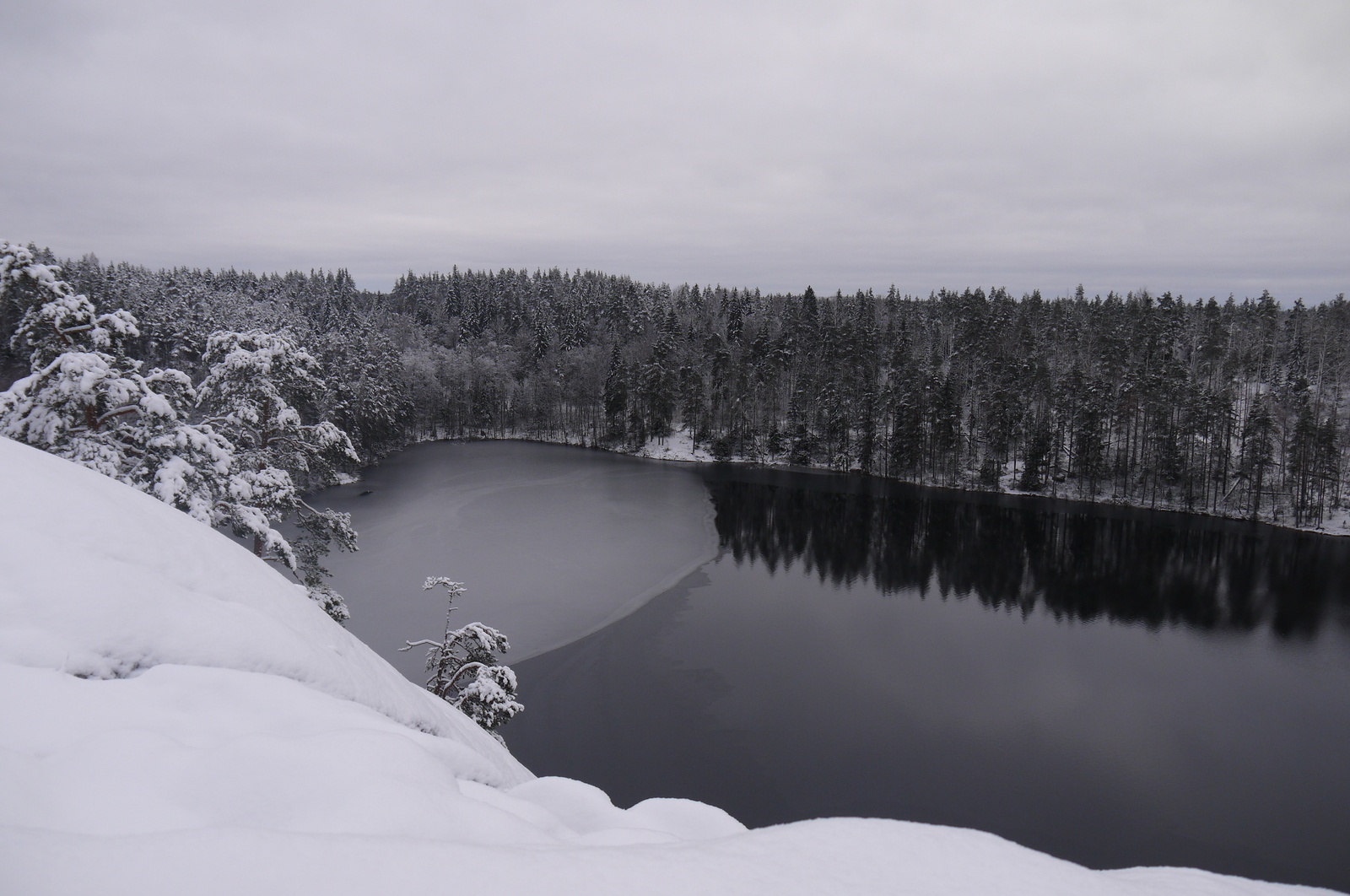 Winter creeps up on Peter - My, Tourism, Winter, Hawk Lake, Tag, Longpost