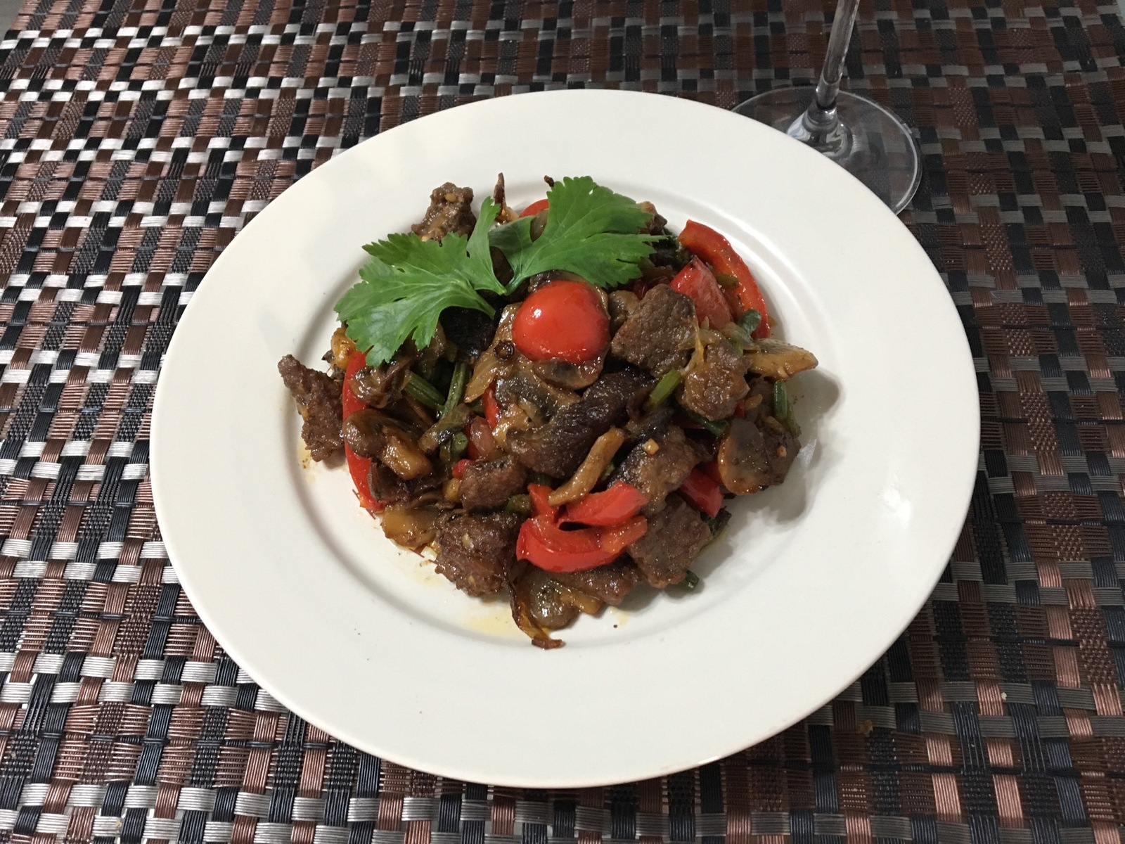 Beef with mushrooms and vegetables a la Chinese. - My, Beef, Yummy, China, Cooking, , Bon Appetit, Longpost, Recipe