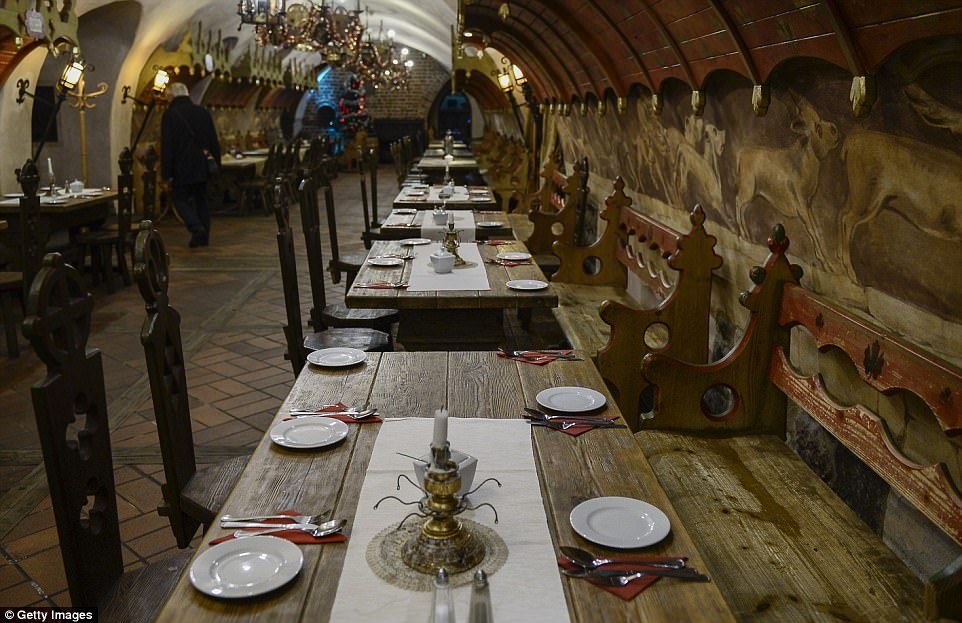 The oldest operating restaurant in Europe is located in Poland, and it is already 700 years old - Beer, A restaurant, Public, A pub, Longpost, Poland