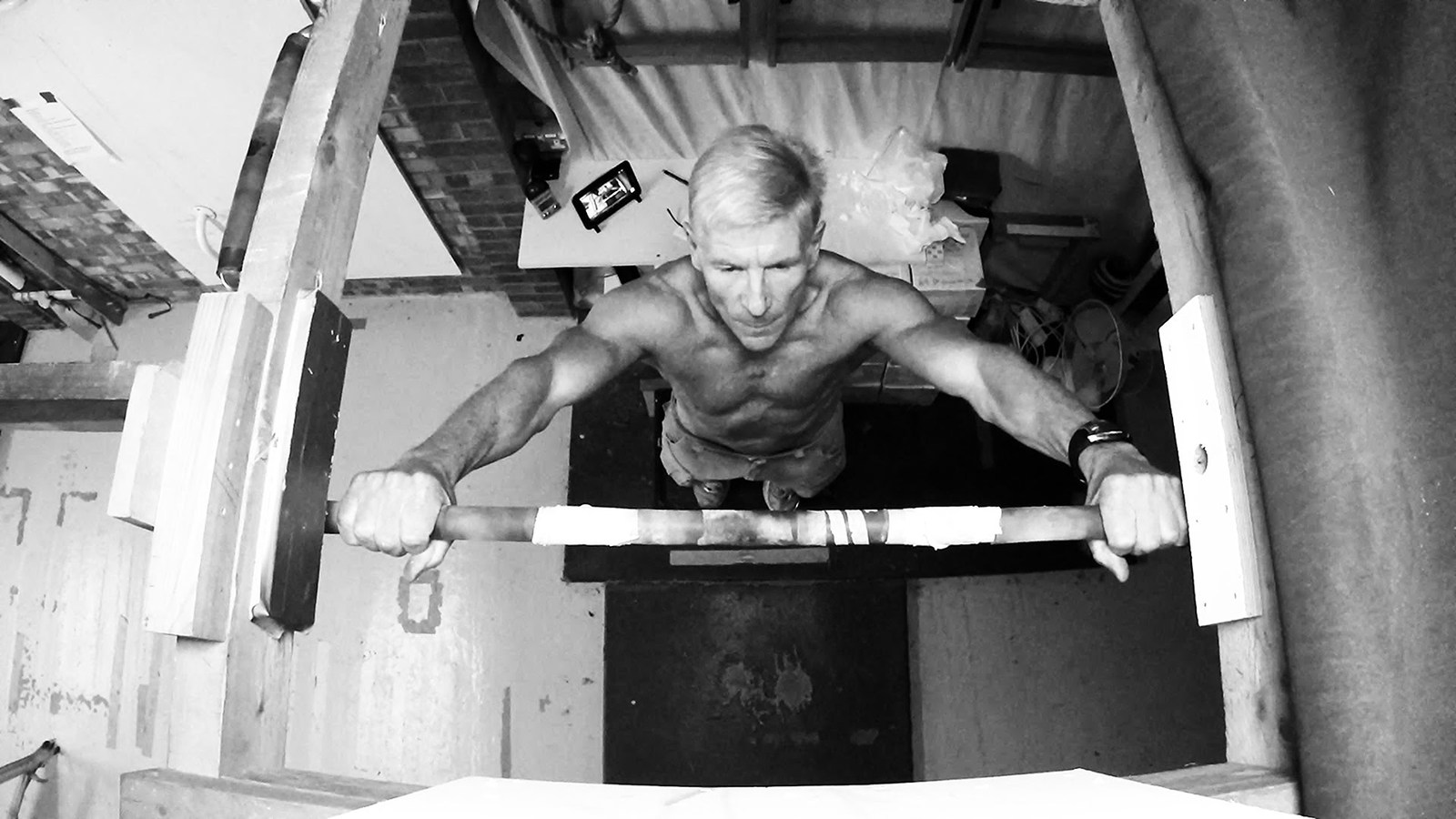 64 - year old athlete Stephen Hyland. - Sport, Athletes, Workout, Gym, Pull-ups, Press, Horizontal bar, Gymnastics, Video, Longpost