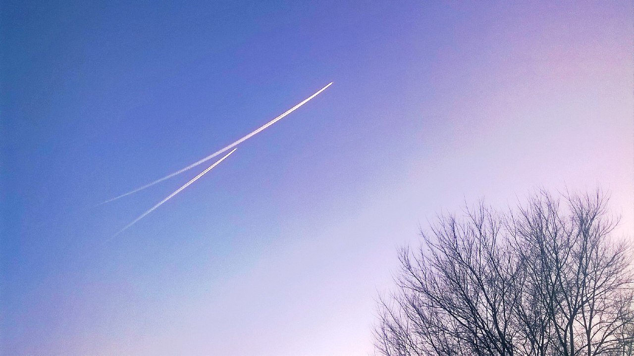 Here is such a beauty! Dancing planes over Biysk! - Airplane, Biysk, Unusual, Longpost