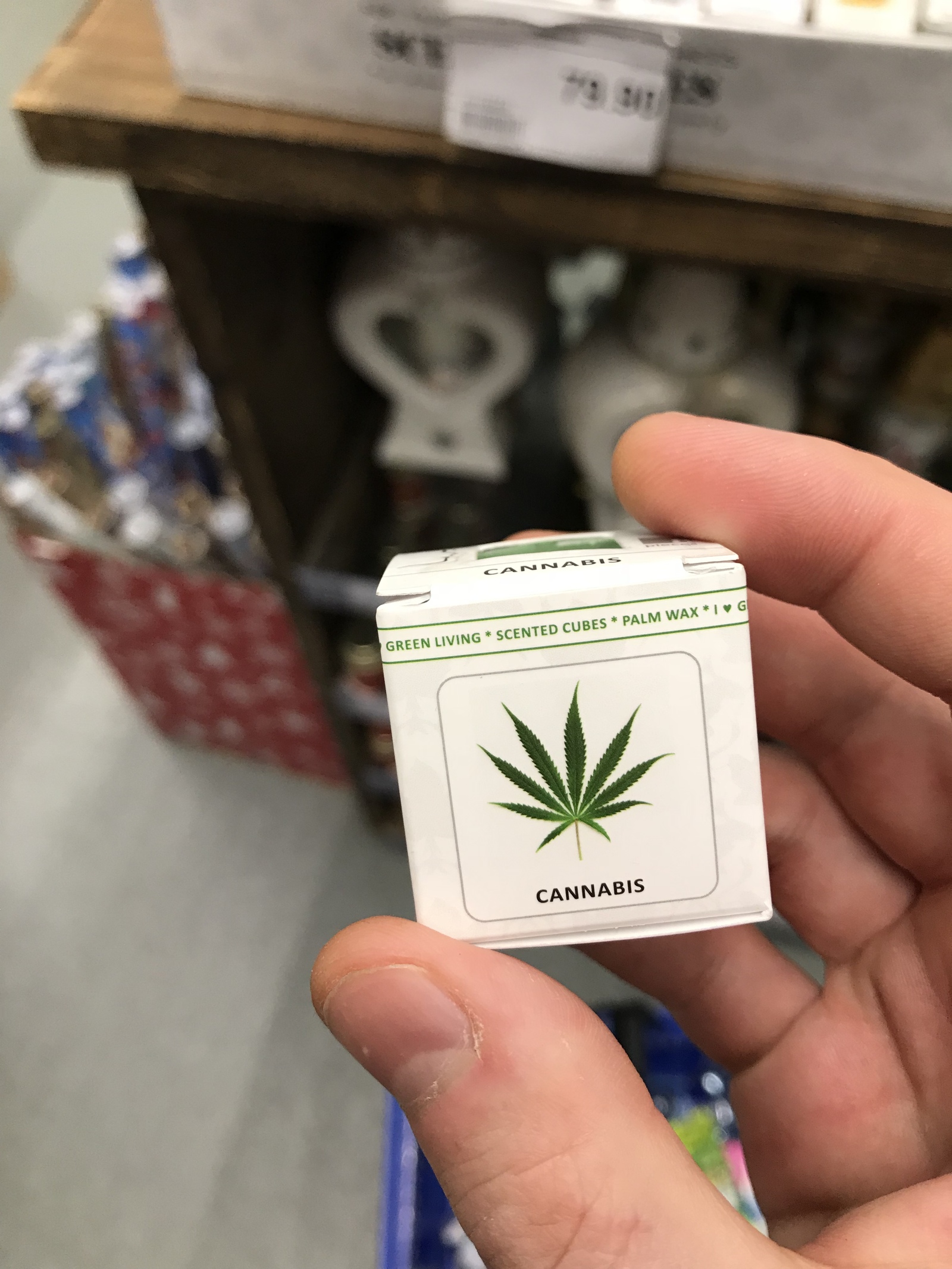 ароматизатор с запахом марихуаны