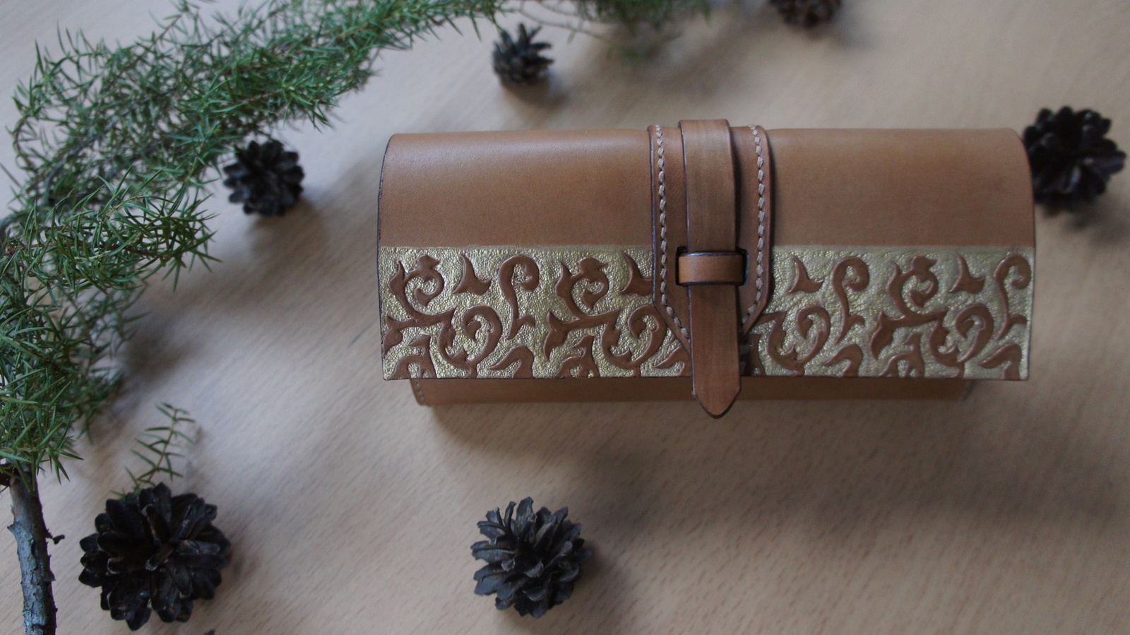 Skin work. Large women's wallet - My, My, Handmade, Leather, Wallet, Needlework without process, Longpost, Ilyamuromskiy