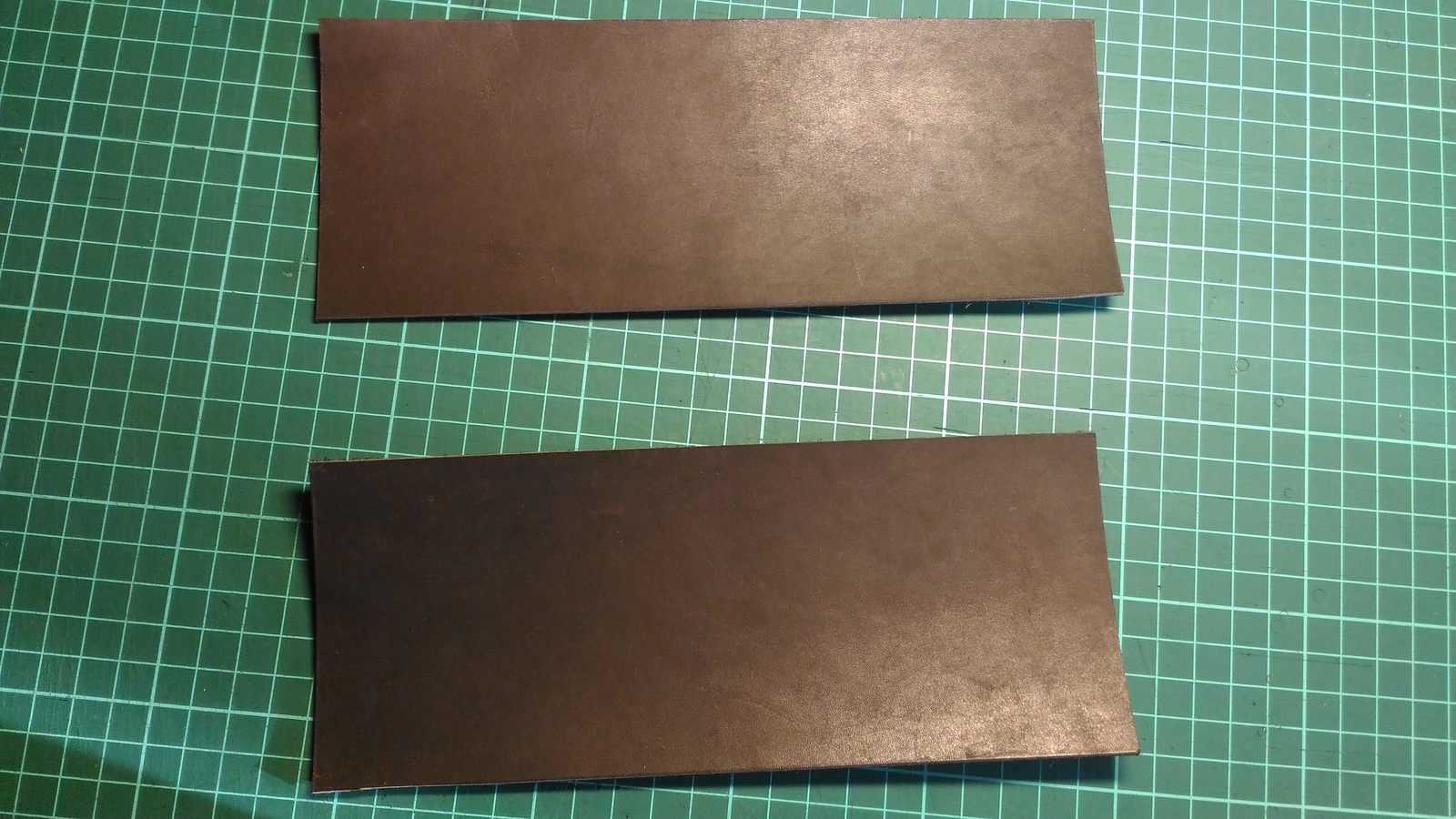 Second job. Simple classic wallet. - My, Leather, Leather, Wallet, Longpost, Process