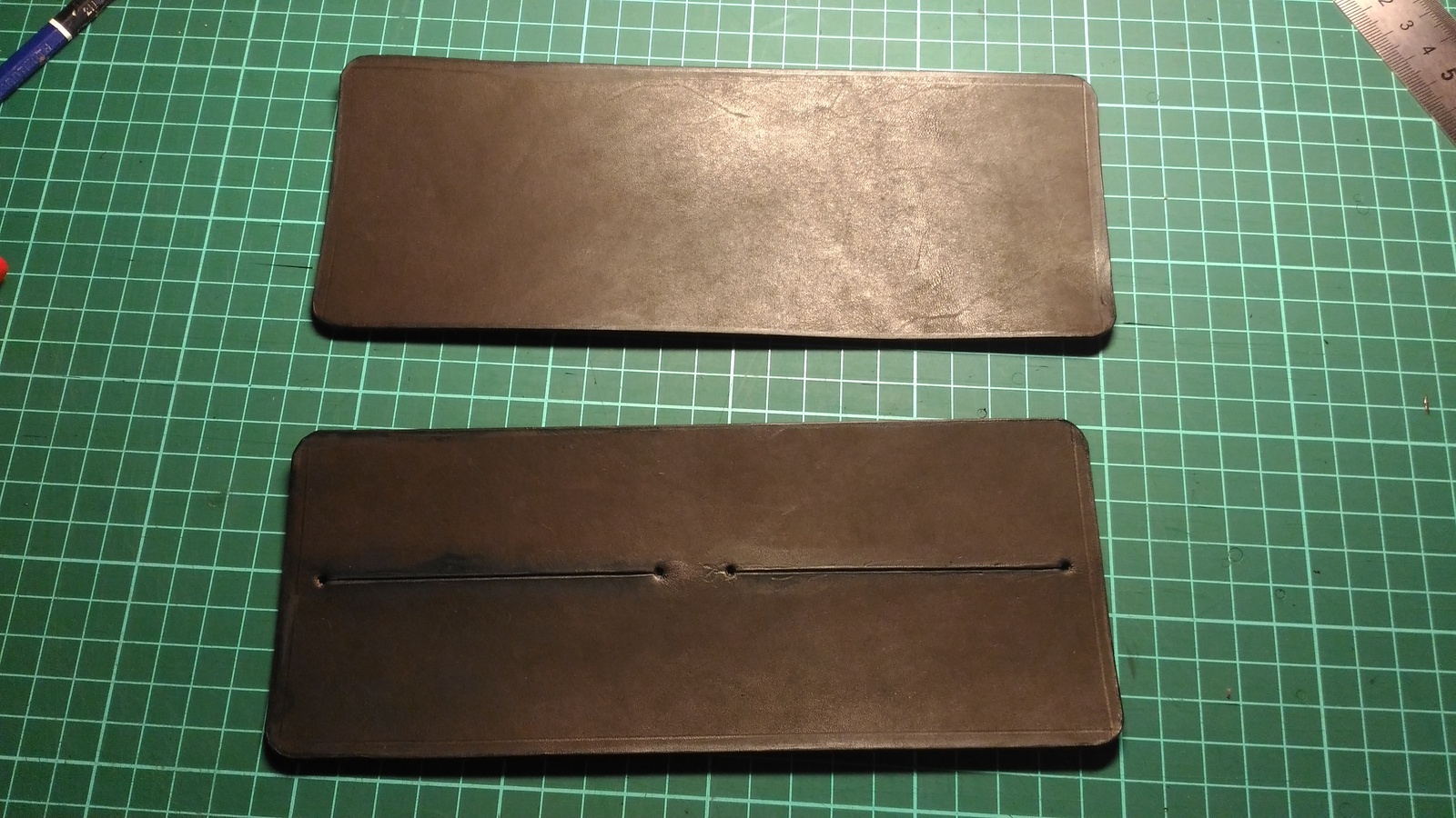 Second job. Simple classic wallet. - My, Leather, Leather, Wallet, Longpost, Process