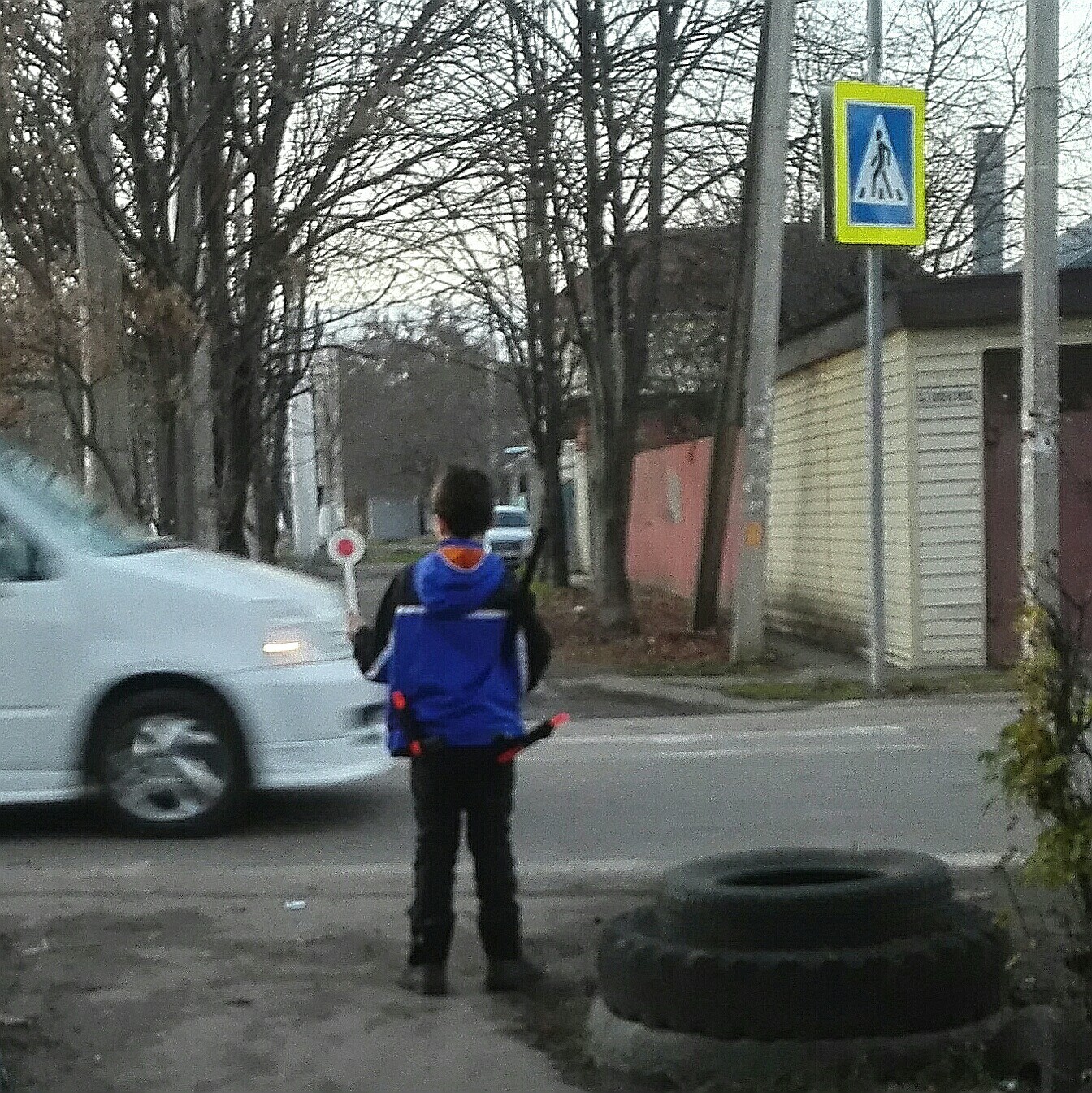 Adjustable pedestrian crossing. - My, Krasnodar, Childhood, DPS, Crosswalk, Video, Longpost