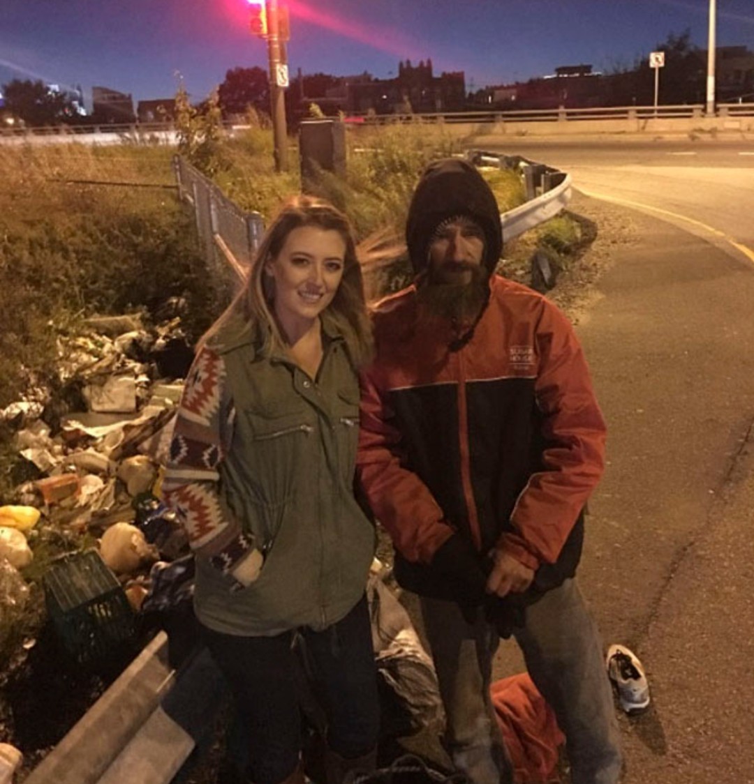 The homeless gave the last money - Longpost, Good people, Video, Help, Bum