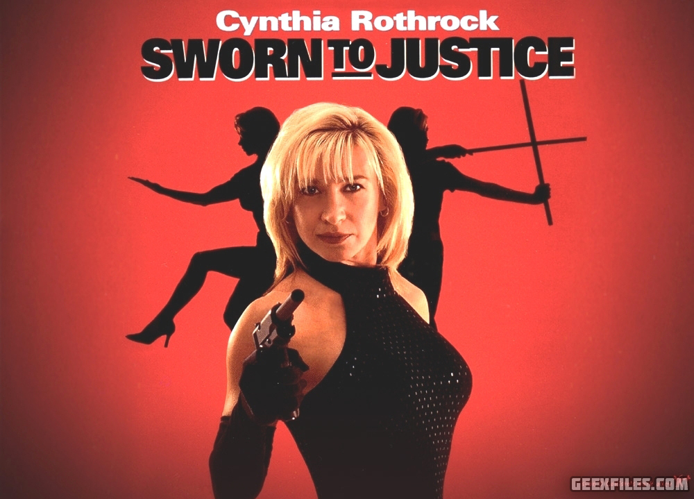 Роль Лори (супруги Куэйда, блондинки) должна была исполнить Синтия Ротрок. 