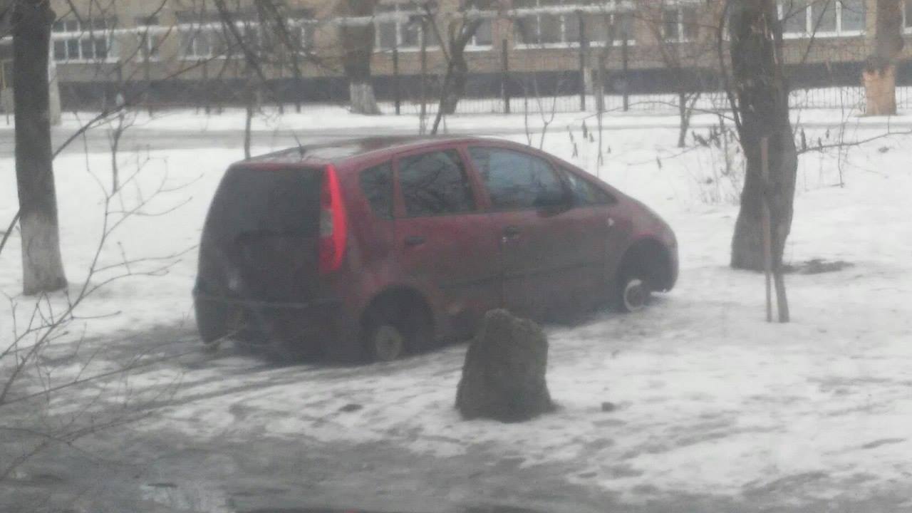 Когда другим твои колеса тоже нравятся. - Моё, Моё, Колеса, Разбули, Зачем те кирпичи