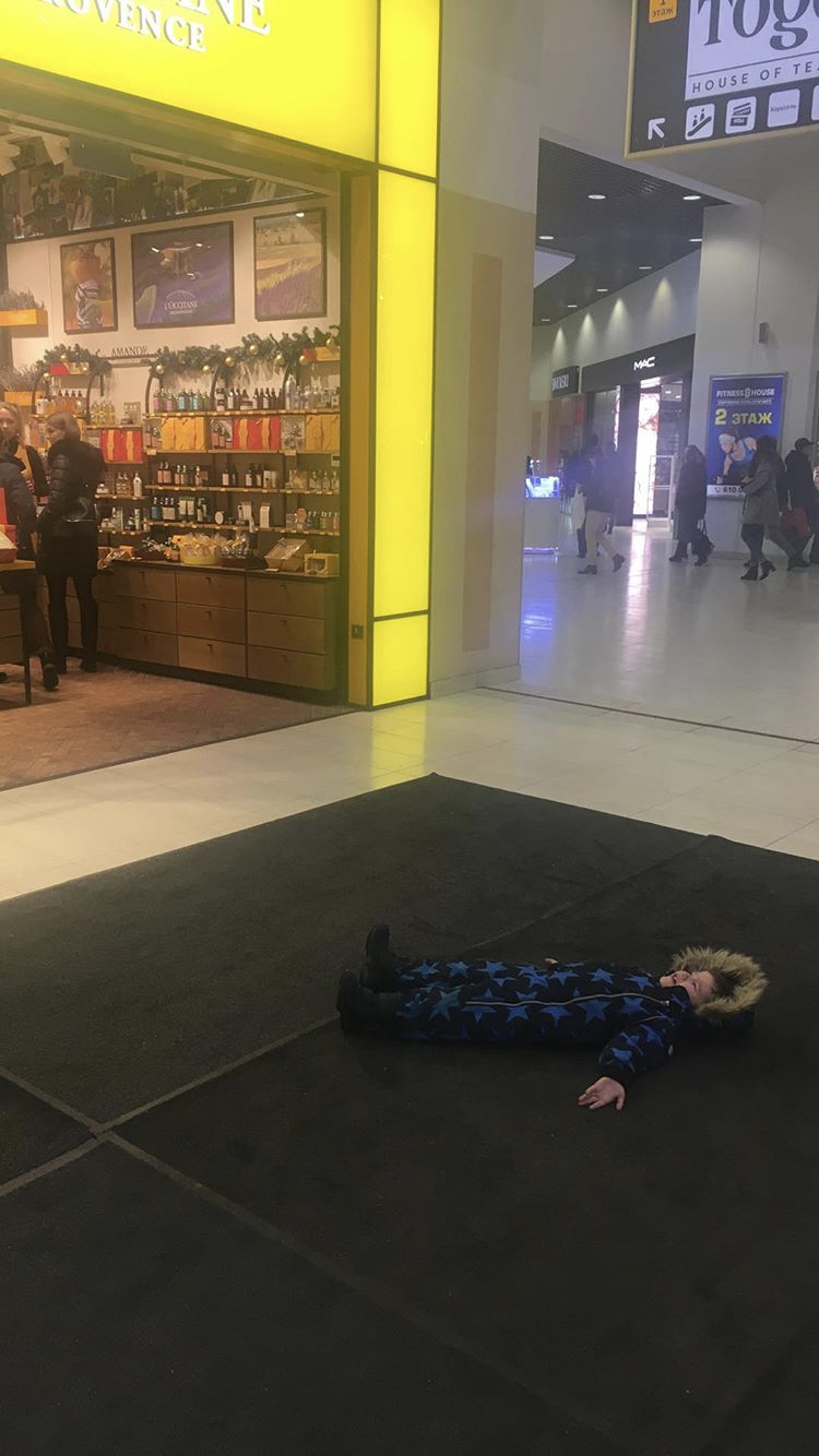 When you've had enough of it - Shopping center, Mum, Children, A son, Relationship, Upbringing, Indifference, Moscow, Longpost