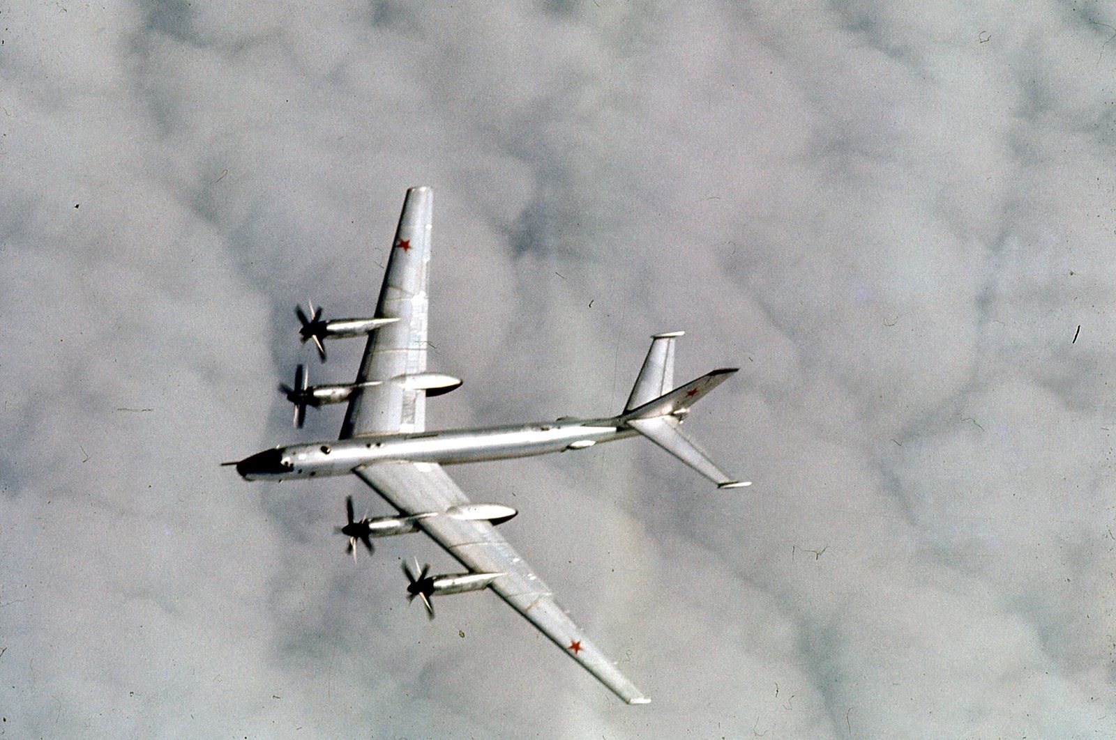 Они нас просили (с) - Ту-95, f-4, Перехват, Бочка, Длиннопост