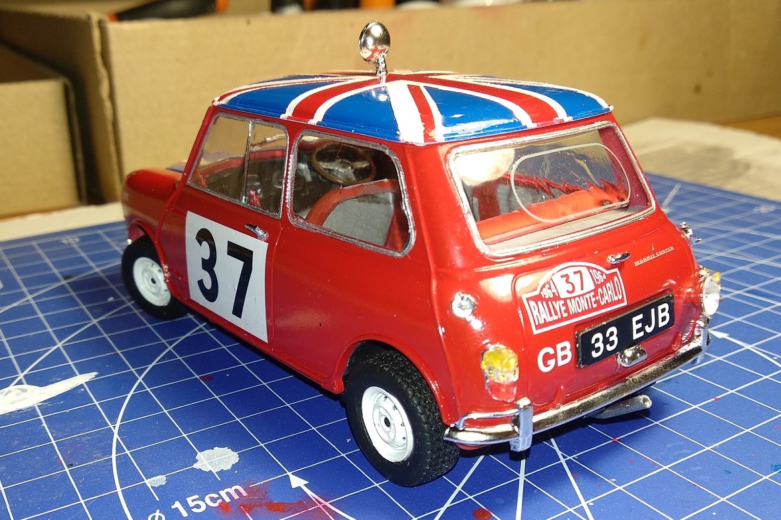 Dear pikabushniks, I submit for the general assessment the first model I assembled, a mini cooper. - My, Modeling, Mini cooper, , Longpost