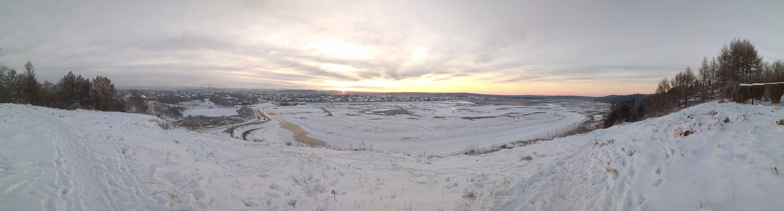 Perm Territory, environs of the city of Kudymkar. - My, Winter, Forest, The sun, Beginning photographer, Photo on sneaker, I want criticism, Perm Territory, Longpost