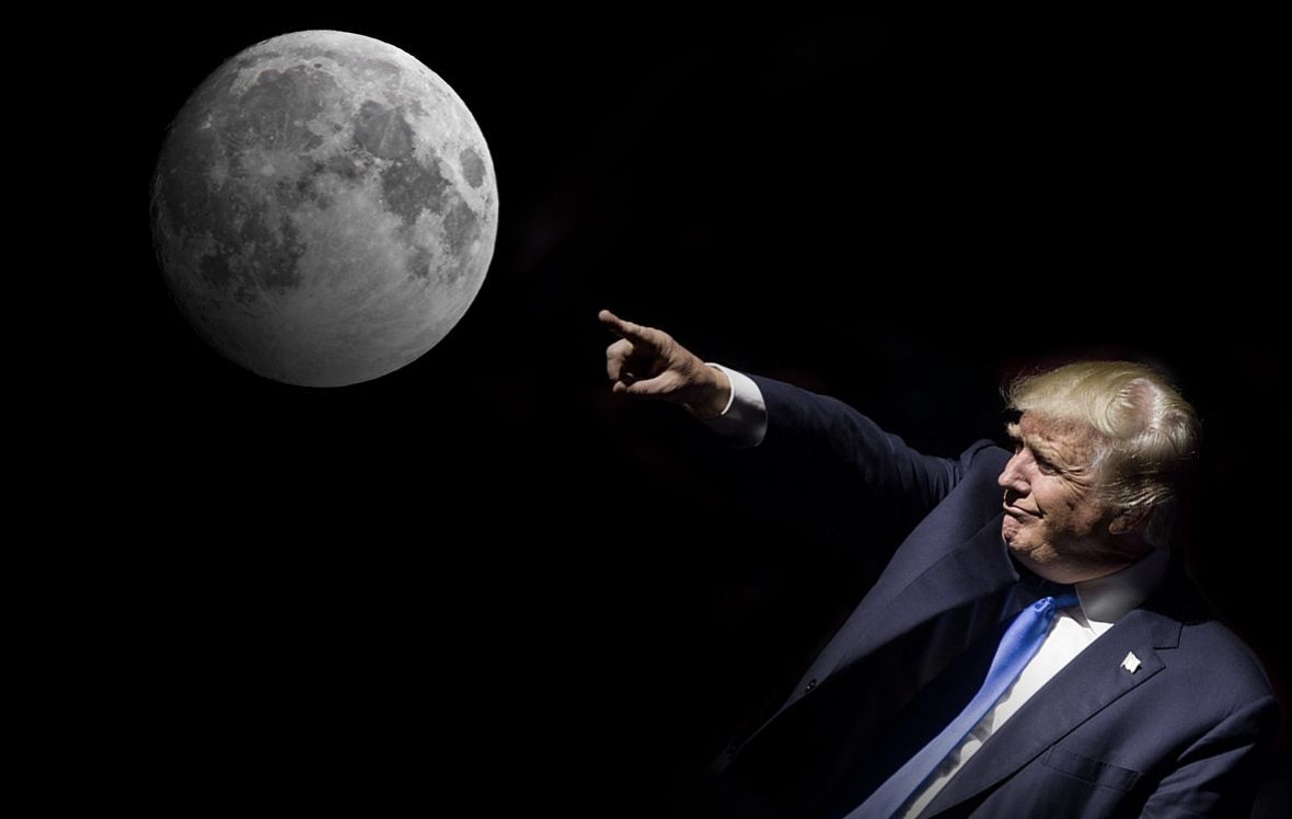 Donald Trump wants to send Americans back to the moon - Donald Trump, USA, Astronaut, moon, news, Longpost