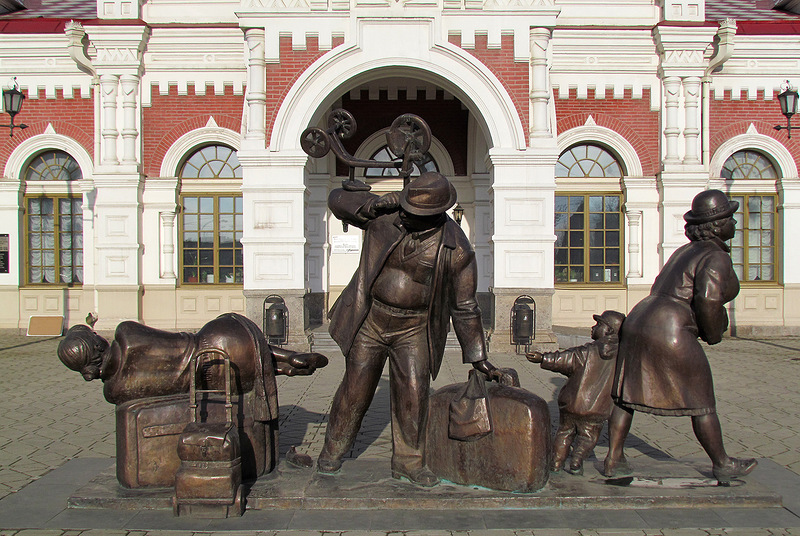 Необычные памятники Екатеринбурга - Памятник, Екатеринбург, Россия, Длиннопост, Урал