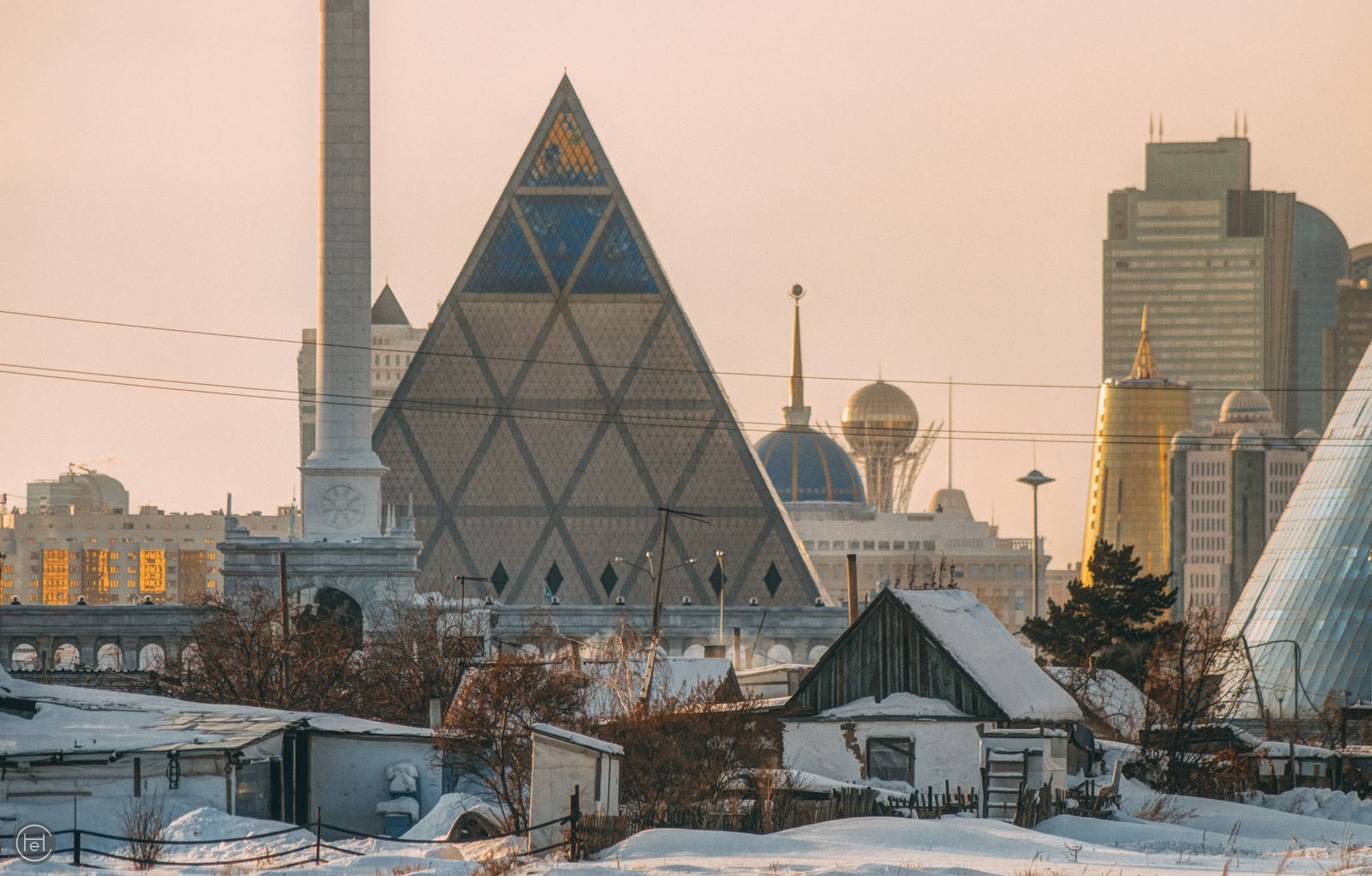 House overlooking the presidential palace - My, The photo, Astana, Kazakhstan, Longpost