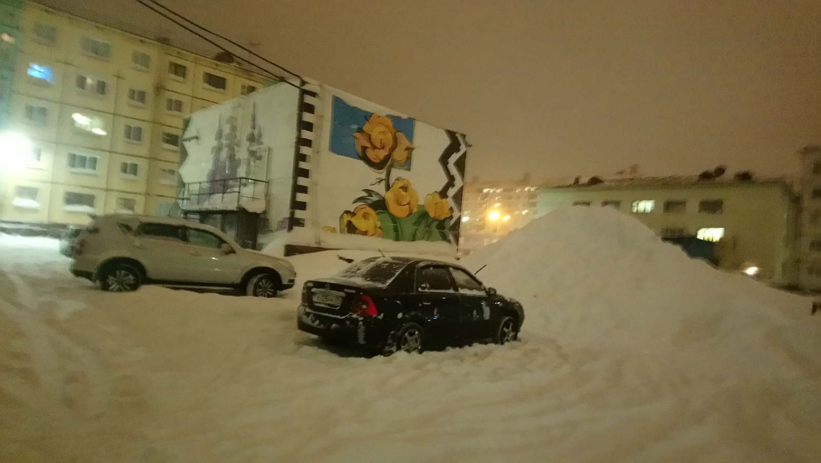 Norilsk, drawings on houses. - Norilsk, , Drawing on the wall, Longpost