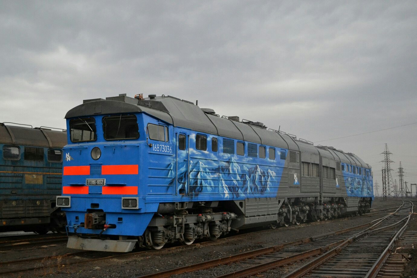 Boeing in Norilsk Nickel branding - Railway, 2te116, Norilsk Nickel