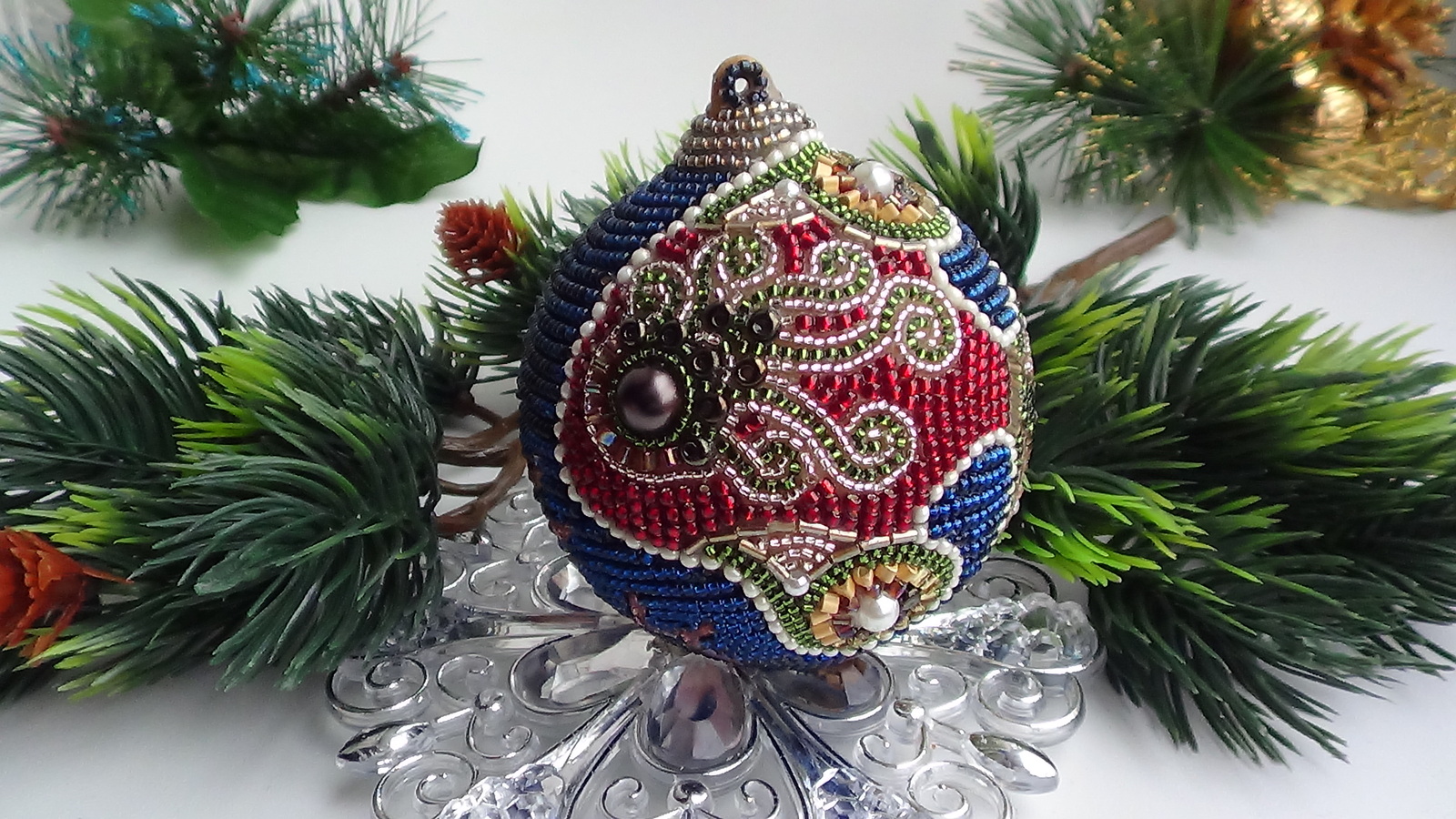 Christmas tree toy fish in Huichol technique. - My, , Needlework without process, Beads, Christmas decorations, A fish, Bead jewelery, , Longpost