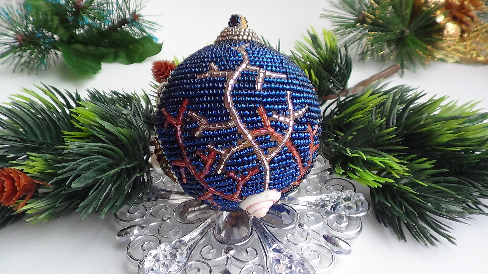 Christmas tree toy fish in Huichol technique. - My, , Needlework without process, Beads, Christmas decorations, A fish, Bead jewelery, , Longpost