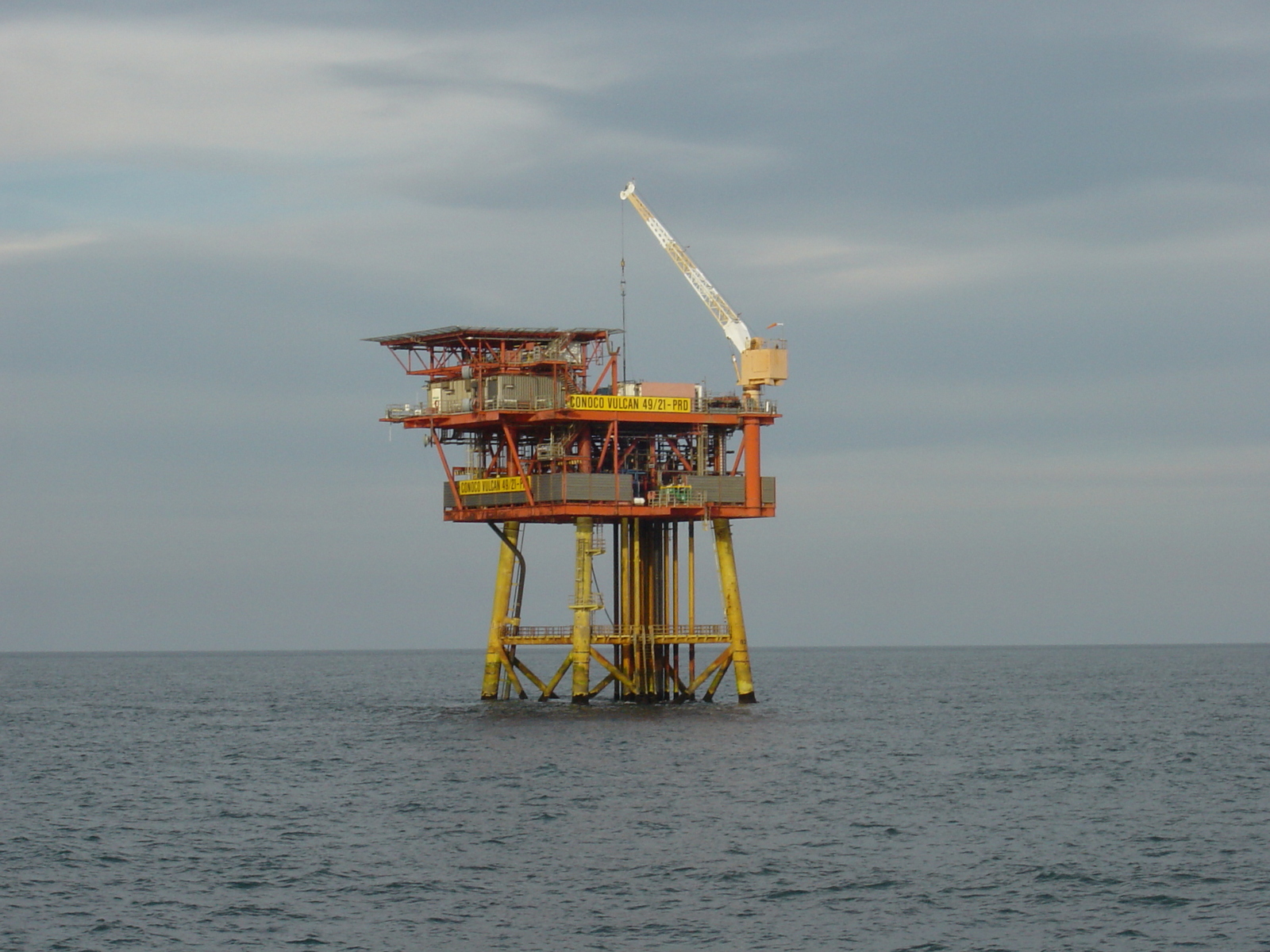 Somewhere in the North Sea - Oil, Platform, North Sea, , Longpost