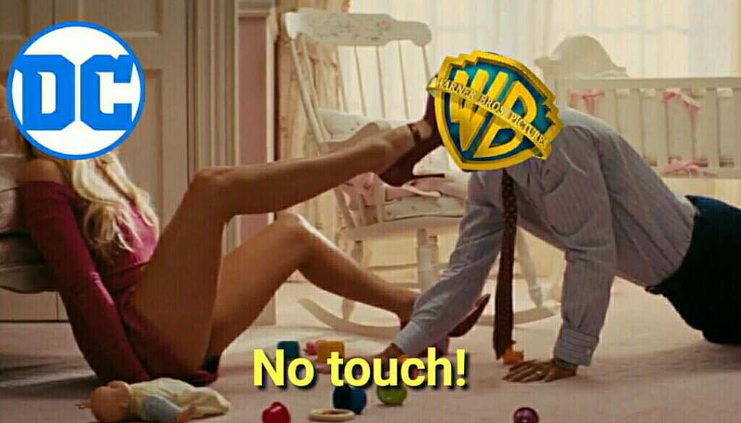 When Warner Brothers wants to cut another DC comics film. - Justice League, Dc comics, Warner brothers, Movies, Justice League DC Comics Universe